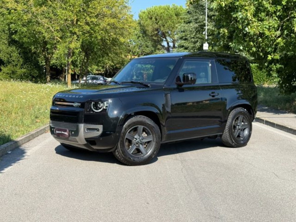 Land Rover Defender 90 3.0D I6 200 CV AWD Auto X-Dynamic S (16)