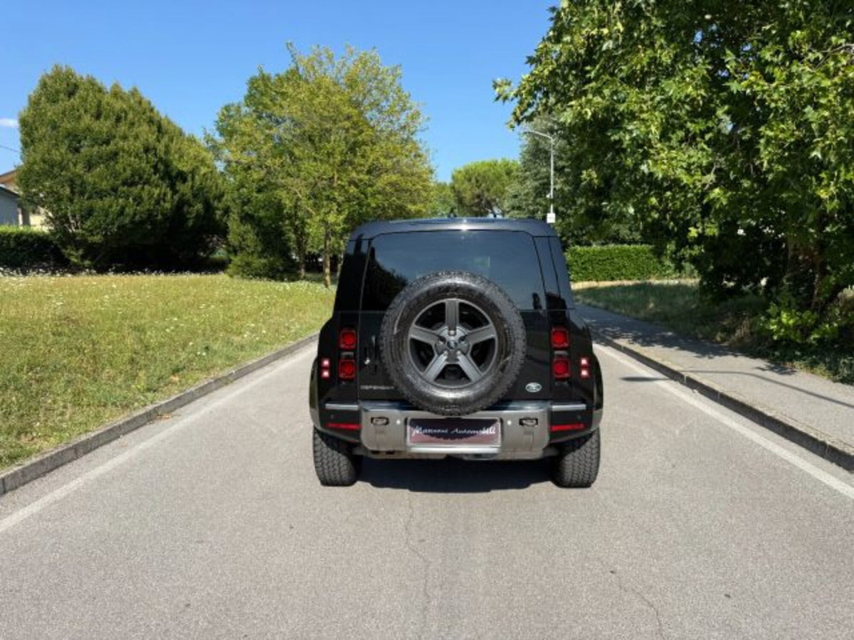 Land Rover Defender 90 3.0D I6 200 CV AWD Auto X-Dynamic S (17)