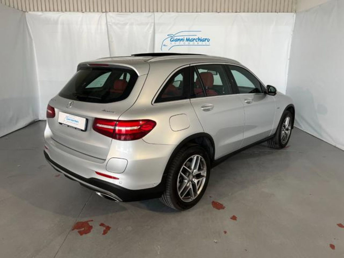 Mercedes-Benz GLC SUV 250 4Matic Premium (2)