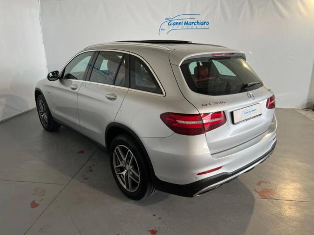 Mercedes-Benz GLC SUV 250 4Matic Premium (4)