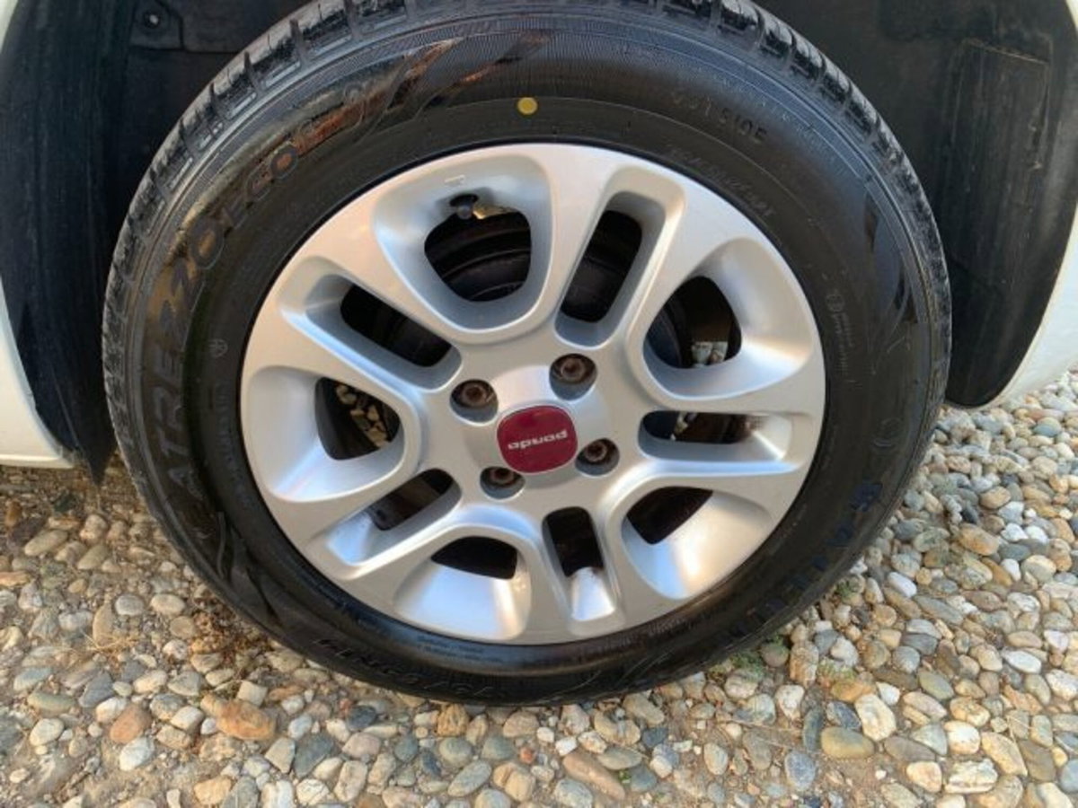 Fiat Panda 1.3 MJT 95 CV S&S Lounge (17)