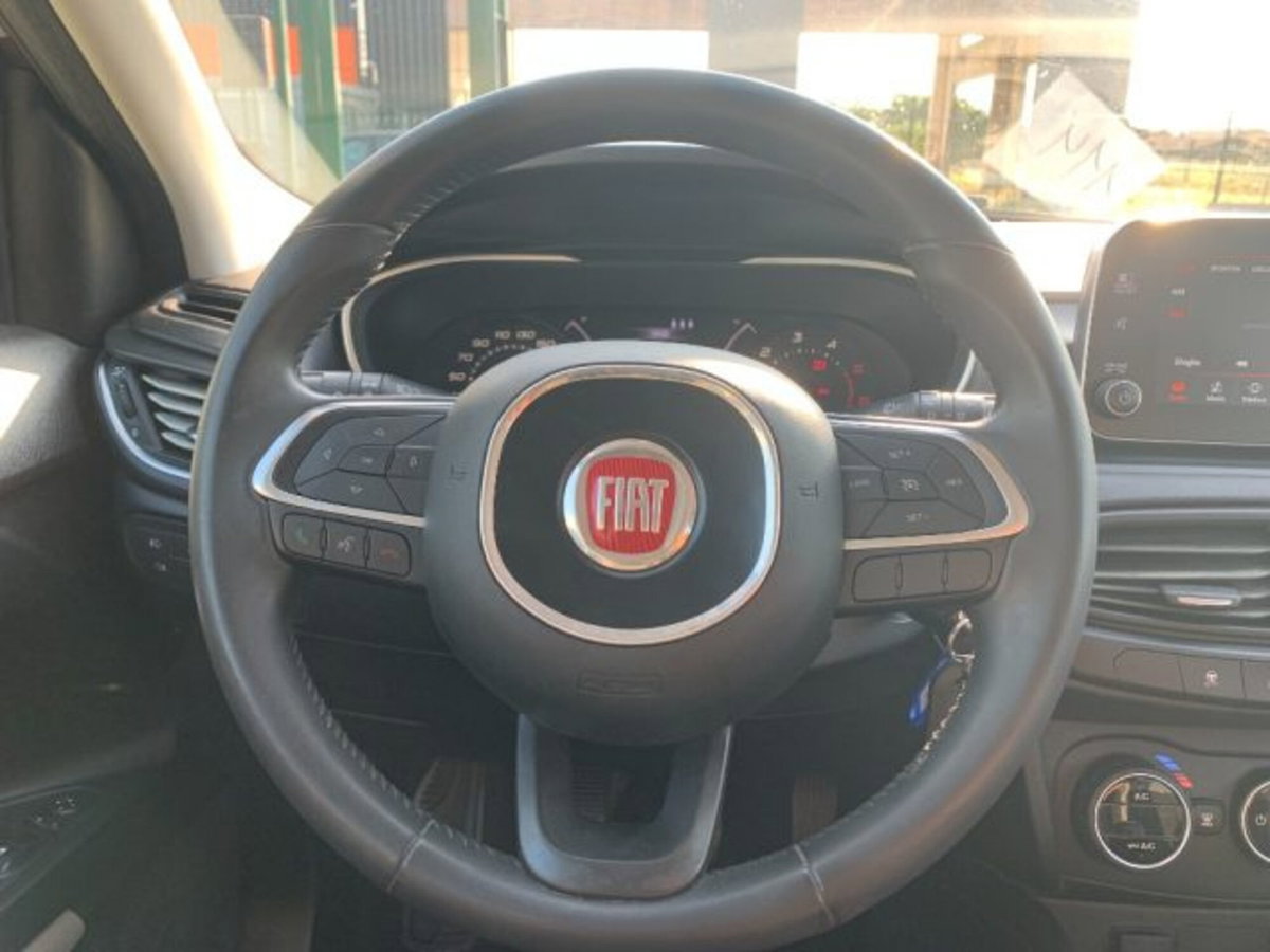 Fiat Tipo Station Wagon Tipo 1.6 Mjt S&S SW Lounge (12)