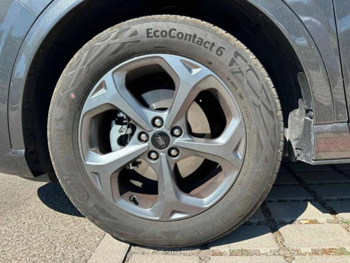 Ford Kuga 2.5 Full Hybrid 190 CV CVT 2WD ST-Line Design (11)