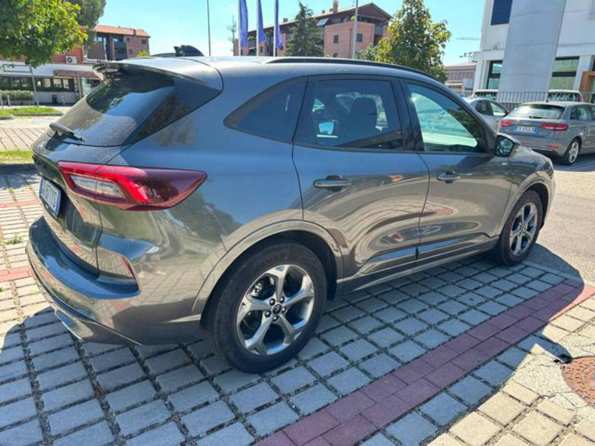Ford Kuga 2.5 Full Hybrid 190 CV CVT 2WD ST-Line Design (17)