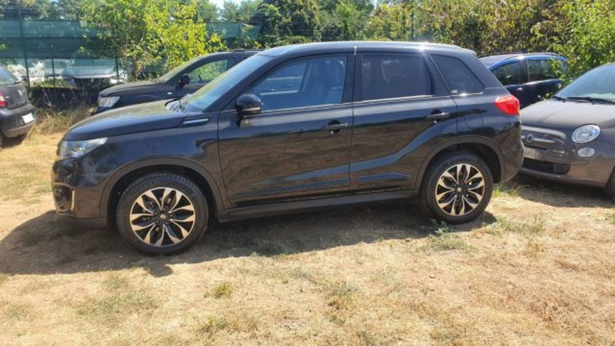 Suzuki Vitara 1.6 VVT V-Top (3)