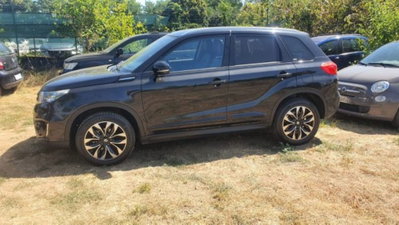 Suzuki Vitara 1.6 VVT V-Top (3)
