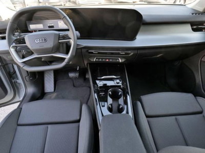 Audi Q3 1.5 e-hybrid S line edition 272cv s-tronic (7)