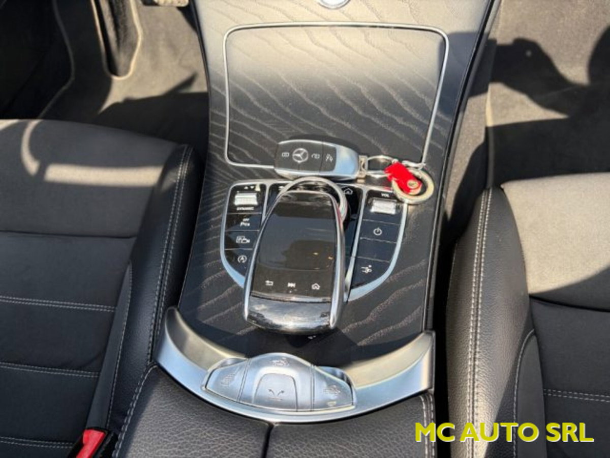 Mercedes-Benz Classe C Cabrio 200 Auto Cabrio Premium (13)