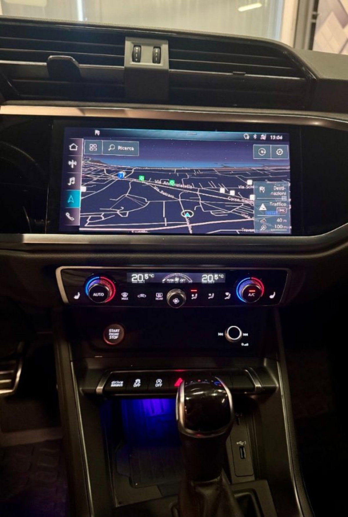 Audi RS Q3 2.5 quattro s-tronic (19)