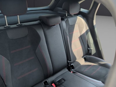 Mercedes-Benz GLA SUV 200 d AMG Line Premium Plus 4matic auto (19)