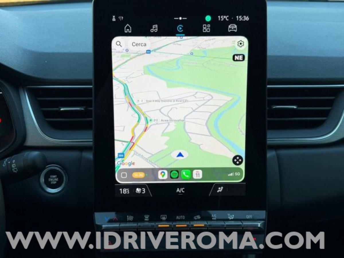 Renault Captur 1.0 tce Techno 90cv (13)