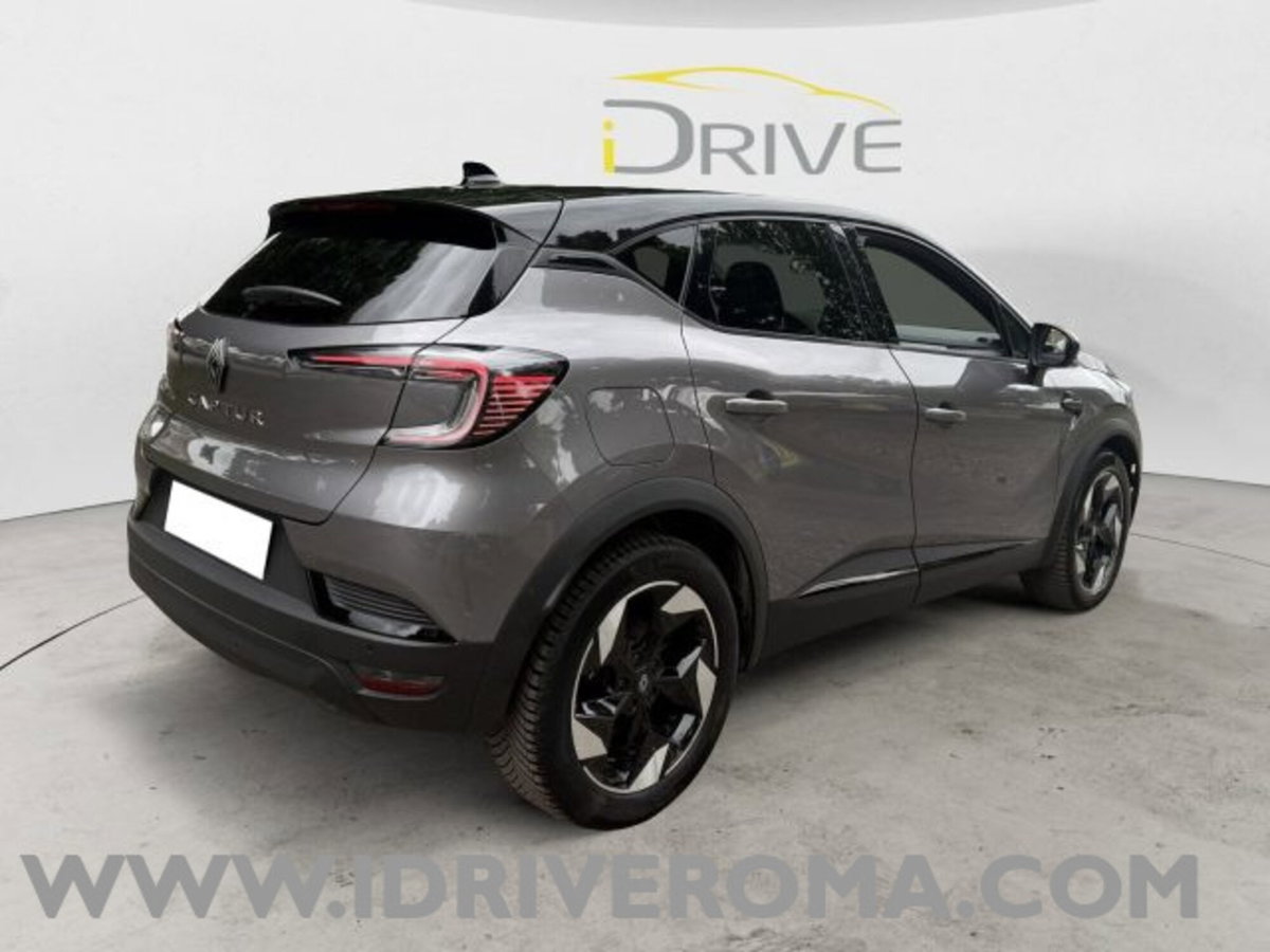 Renault Captur 1.0 tce Techno 90cv (5)
