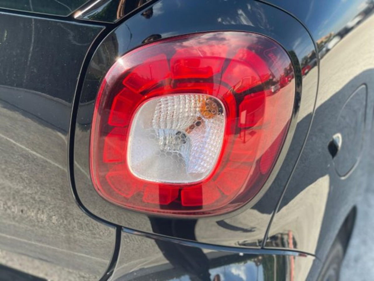 smart Fortwo 70 1.0 twinamic Youngster (11)