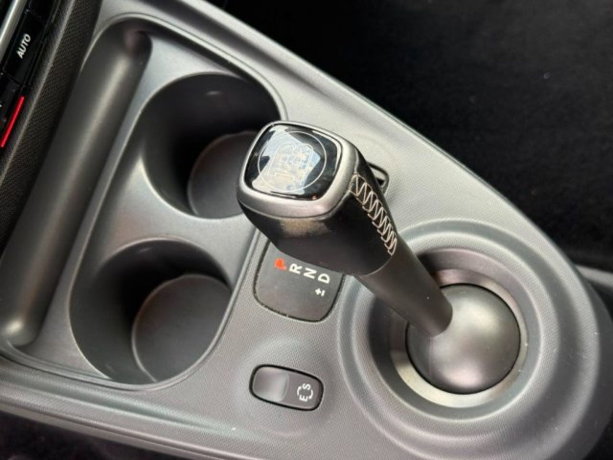 smart forfour forfour 90 0.9 Turbo Youngster (18)