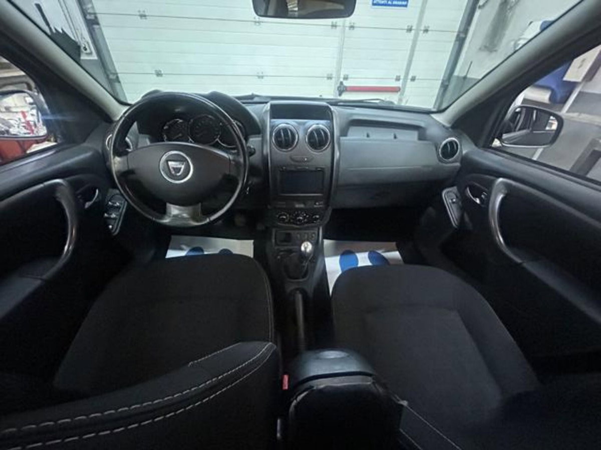 Dacia Duster 1.6 110CV 4x2 GPL Lauréate (7)