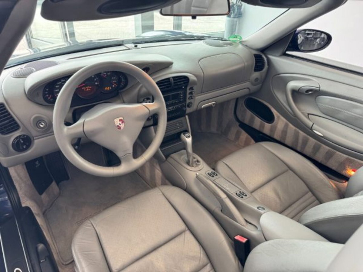 Porsche 911 Cabrio Carrera 4 cat (8)