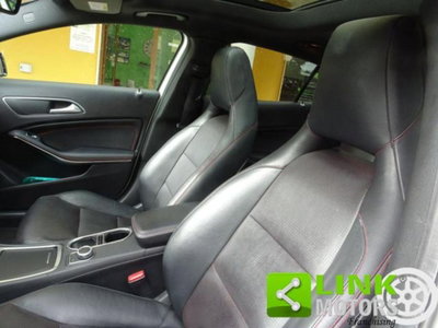 Mercedes-Benz GLA SUV 220 CDI Automatic 4Matic Premium (9)