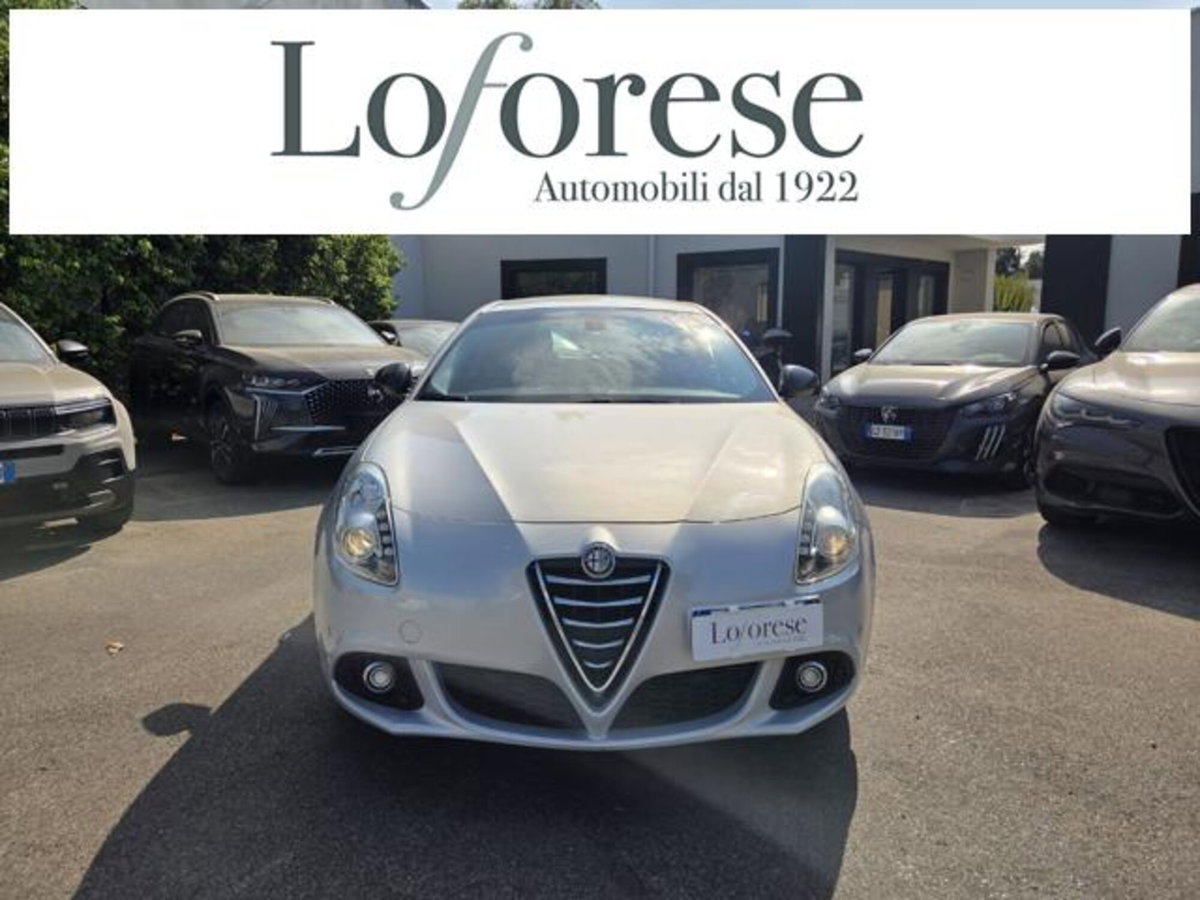 Alfa Romeo Giulietta 1.6 JTDm-2 Giulietta (13)