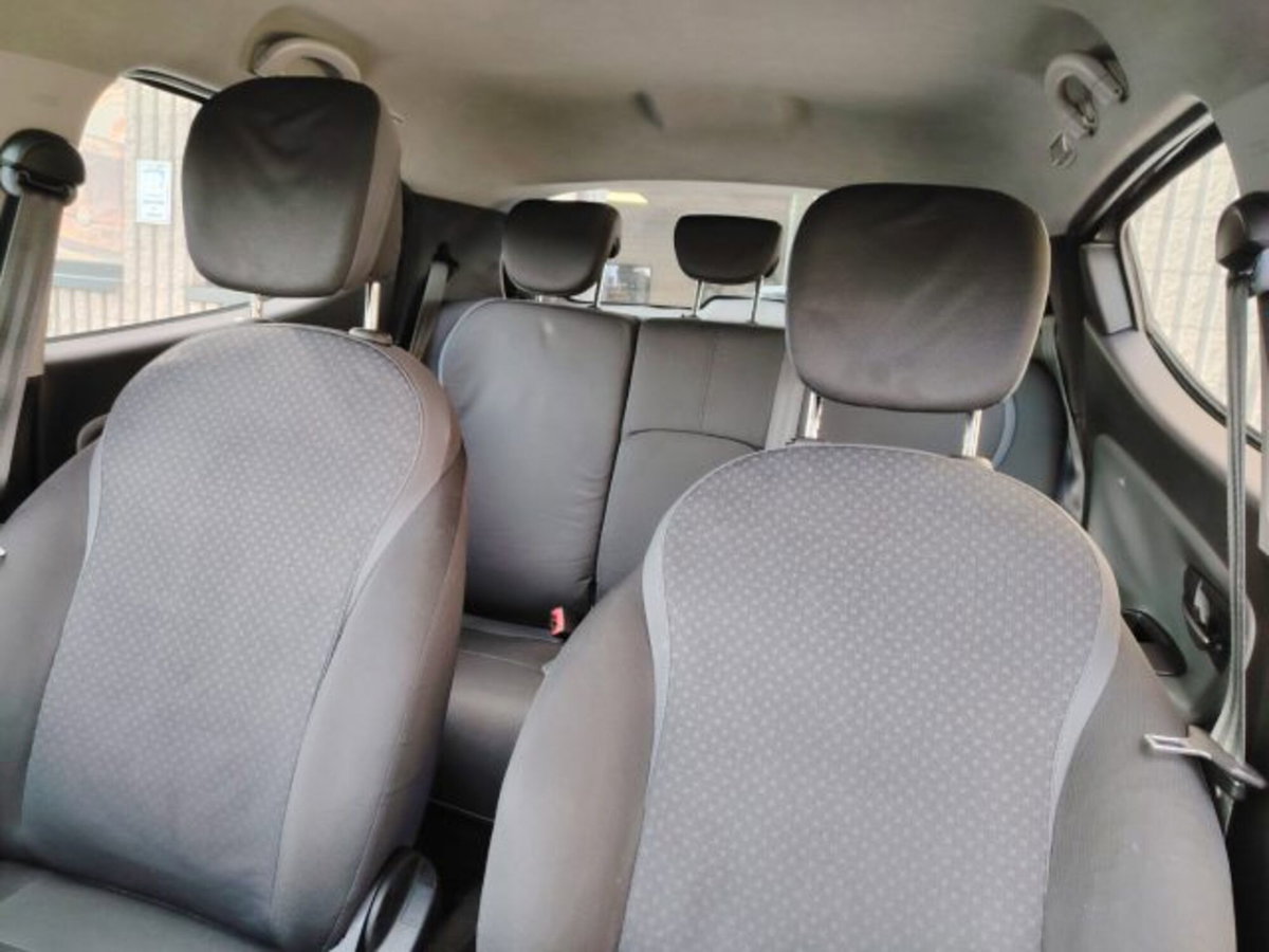 Lancia Ypsilon 1.2 69 CV 5 porte GPL Ecochic Alberta Ferretti (14)