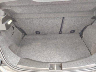 Lancia Ypsilon 1.2 69 CV 5 porte GPL Ecochic Alberta Ferretti (16)