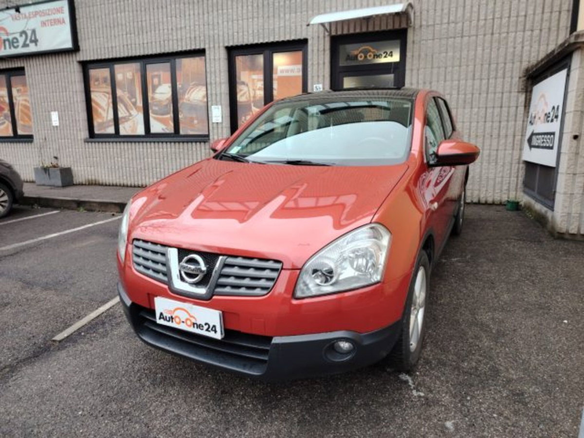 Nissan Qashqai 1.5 dCi Tekna (4)