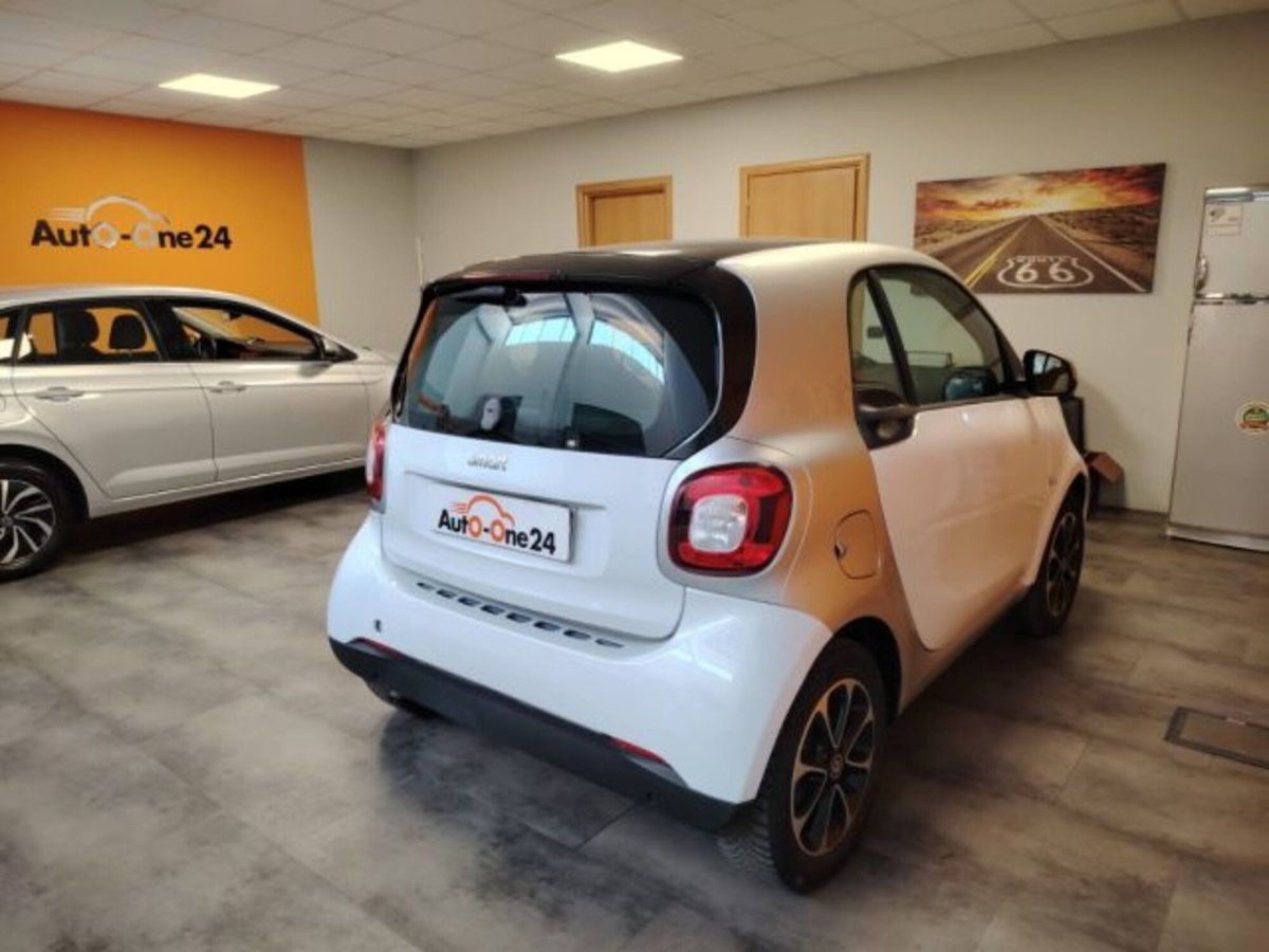 smart Fortwo 70 1.0 twinamic Passion (6)