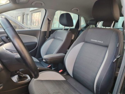 Volkswagen Polo Cross 1.4 TDI DSG BlueMotion Technology (11)
