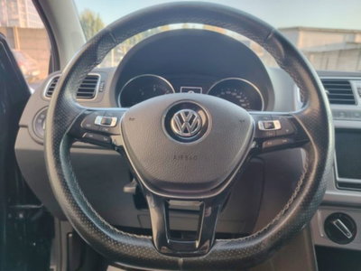 Volkswagen Polo Cross 1.4 TDI DSG BlueMotion Technology (12)