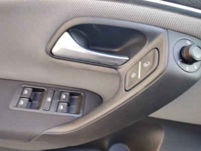 Volkswagen Polo Cross 1.4 TDI DSG BlueMotion Technology (14)