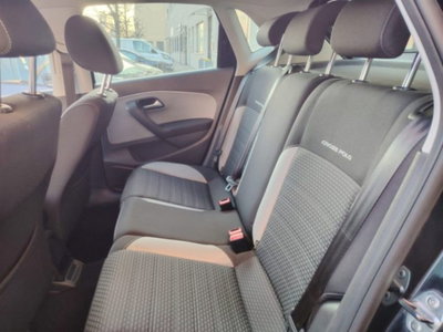 Volkswagen Polo Cross 1.4 TDI DSG BlueMotion Technology (15)