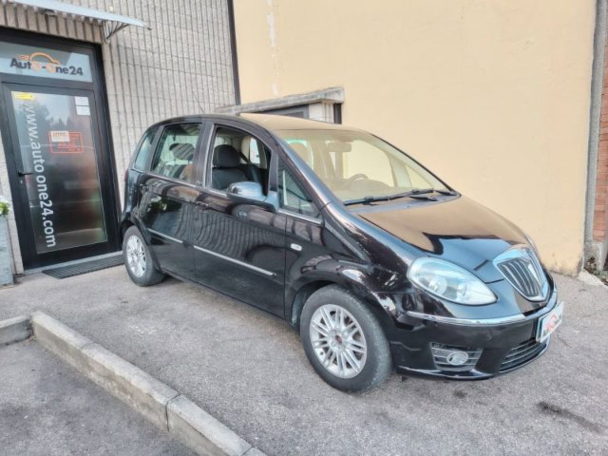 Lancia Musa 1.3 Mjt 95 CV DFN Diva (4)