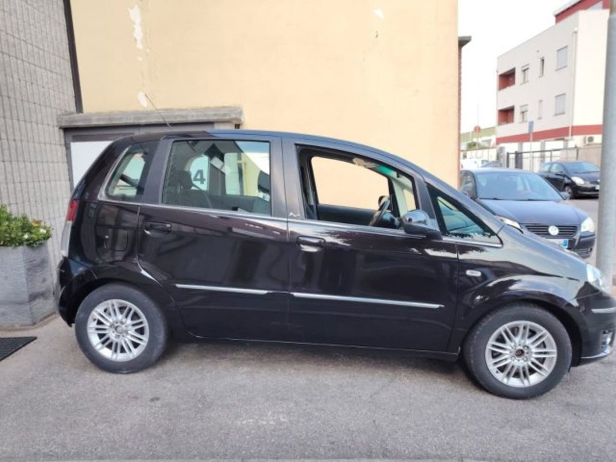 Lancia Musa 1.3 Mjt 95 CV DFN Diva (5)