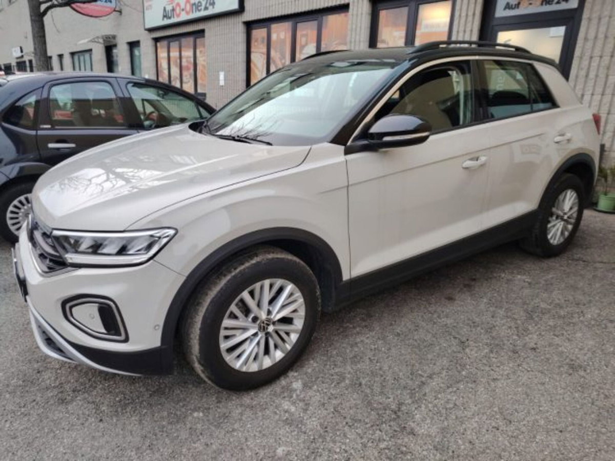 Volkswagen T-Roc 1.0 TSI Style (4)