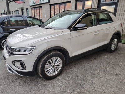 Volkswagen T-Roc 1.0 TSI Style (4)