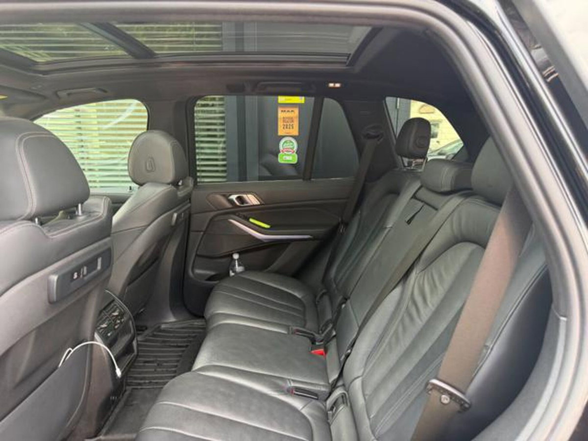 BMW X5 M 50d (8)
