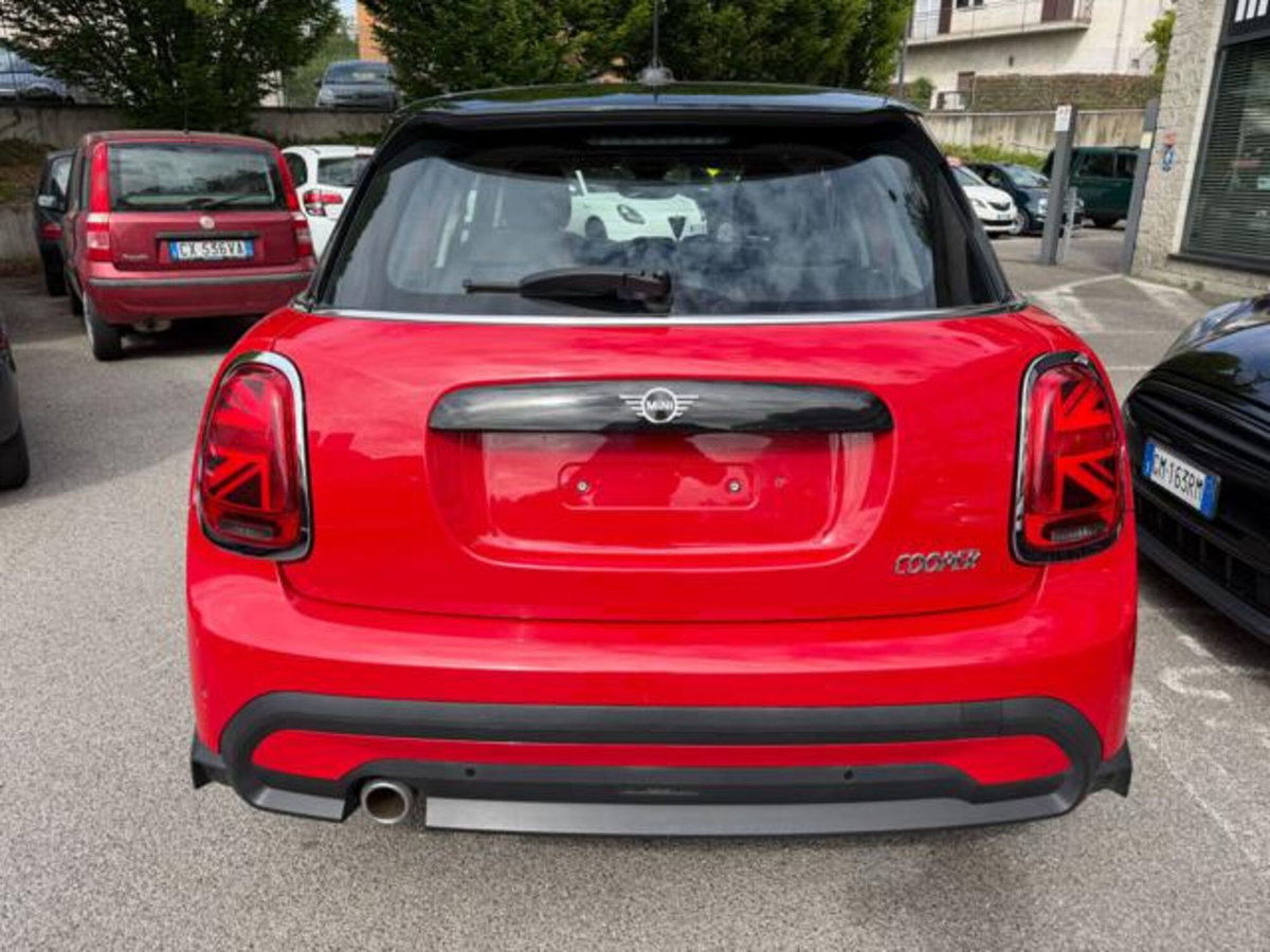 MINI Mini 1.5 Cooper Classic 5 porte (4)