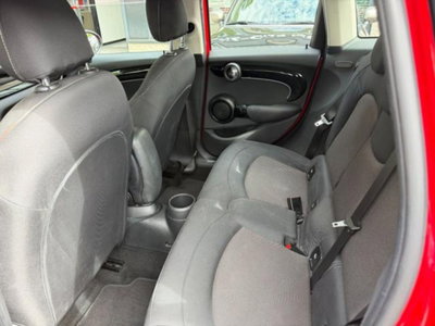 MINI Mini 1.5 Cooper Classic 5 porte (6)
