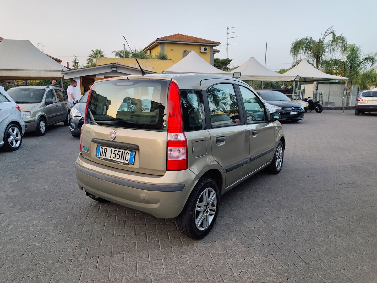 Fiat Panda 1.2 Emotion (4)