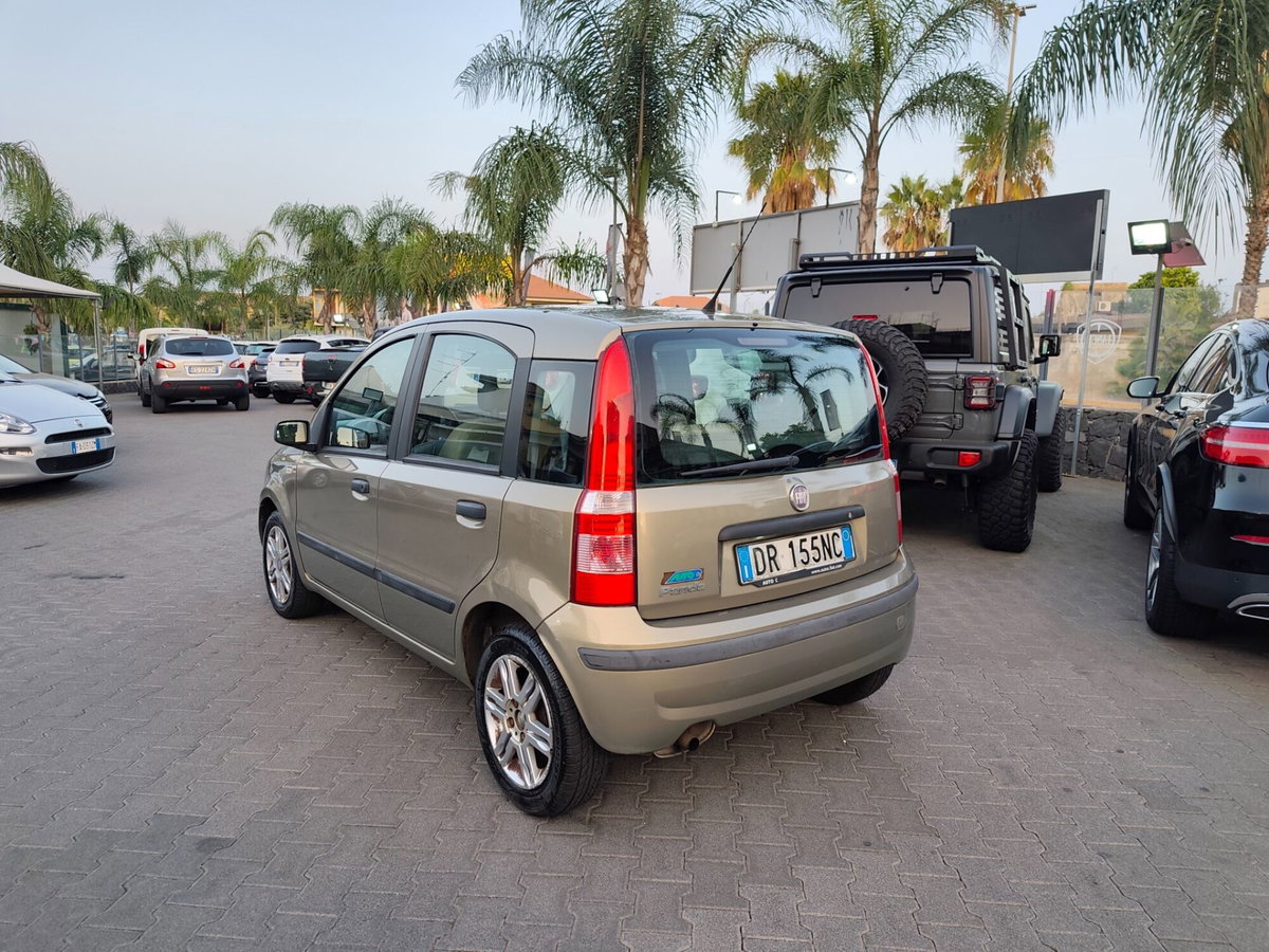 Fiat Panda 1.2 Emotion (5)