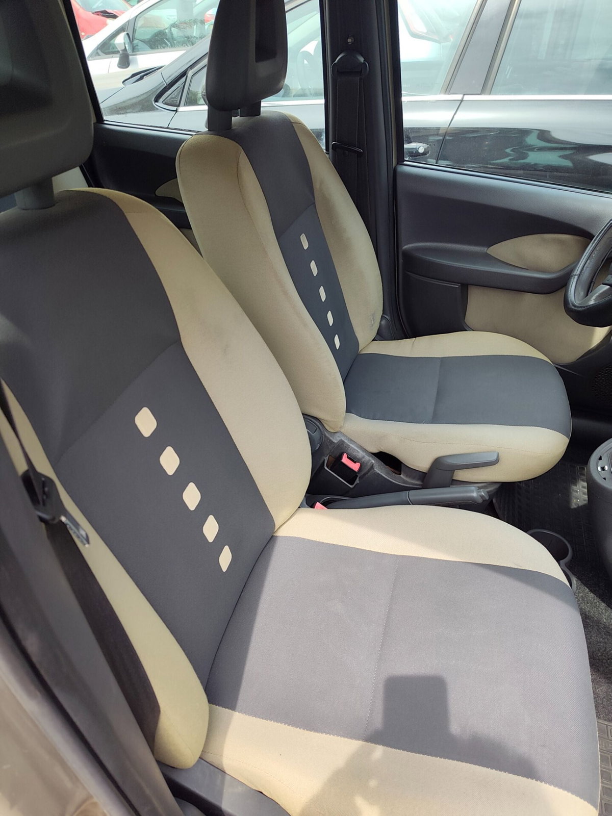 Fiat Panda 1.2 Emotion (7)