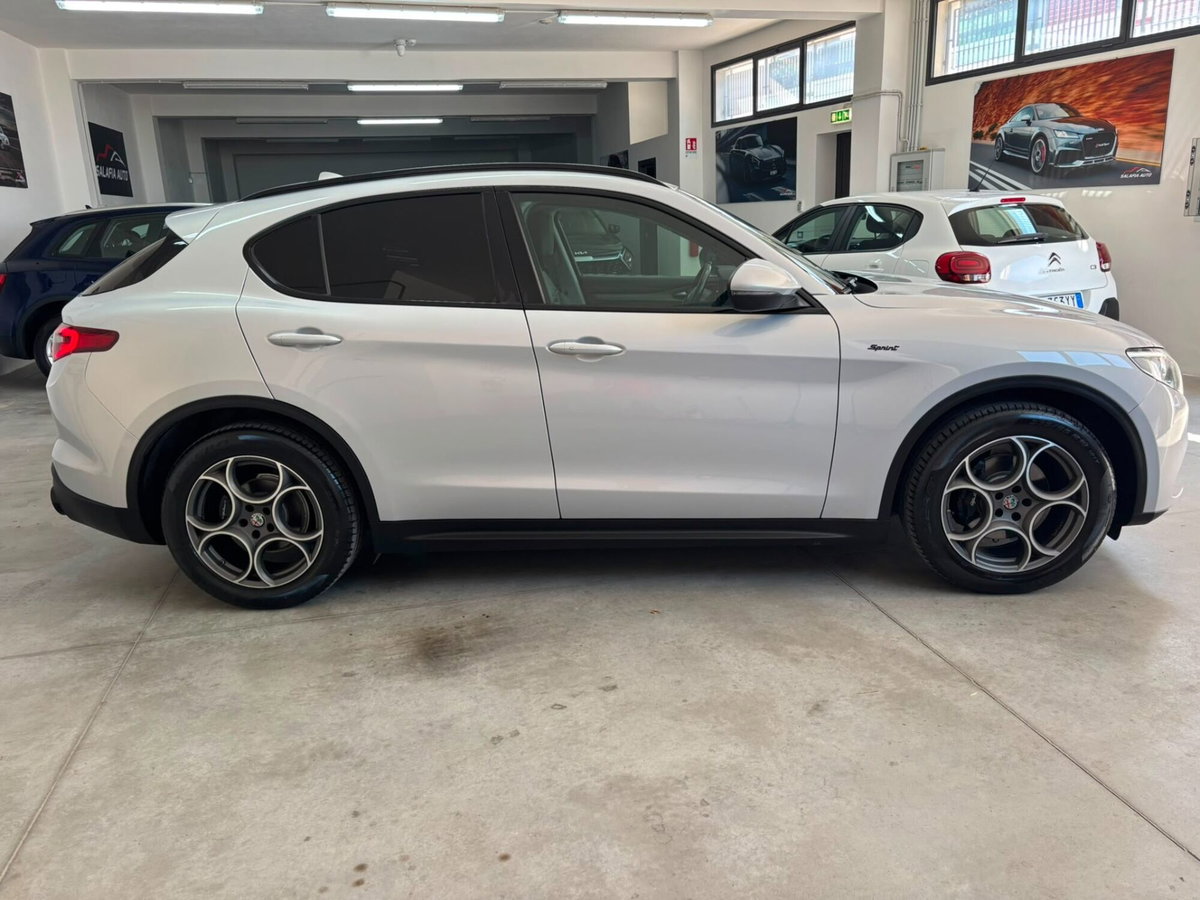 Alfa Romeo Stelvio Stelvio 2.2 Turbodiesel 190 CV AT8 Q4 Sprint (6)