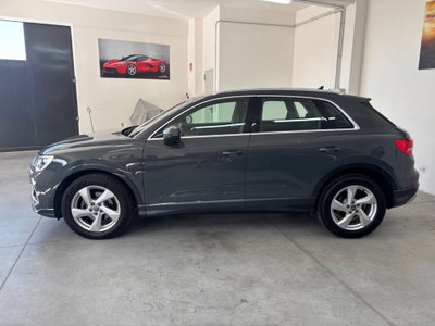 Audi Q3 35 TDI quattro S tronic Business Advanced (11)