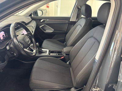 Audi Q3 35 TDI quattro S tronic Business Advanced (9)
