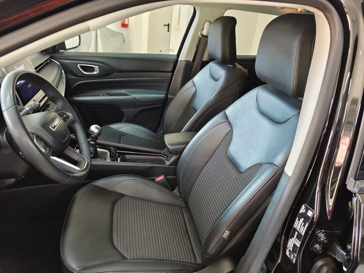 Jeep Compass 1.6 Multijet II 2WD Limited (13)