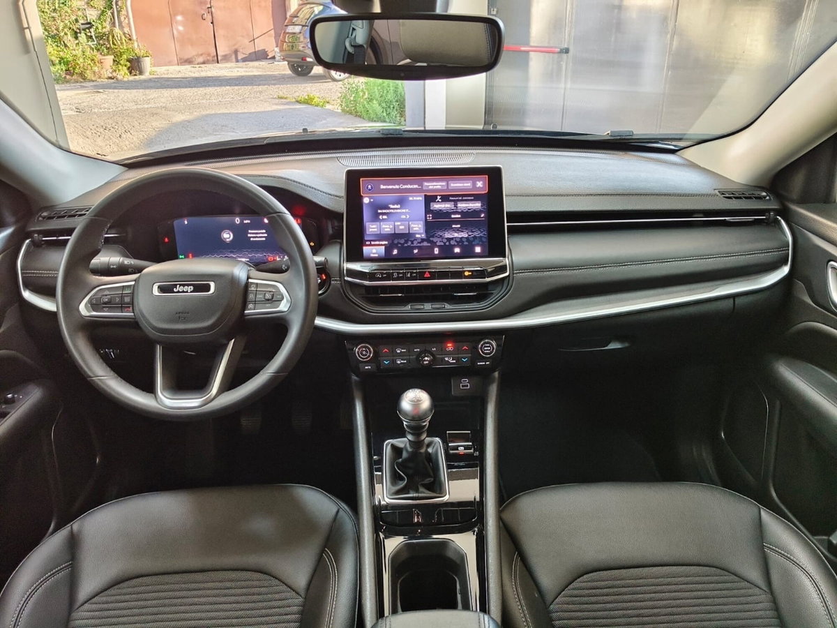 Jeep Compass 1.6 Multijet II 2WD Limited (6)