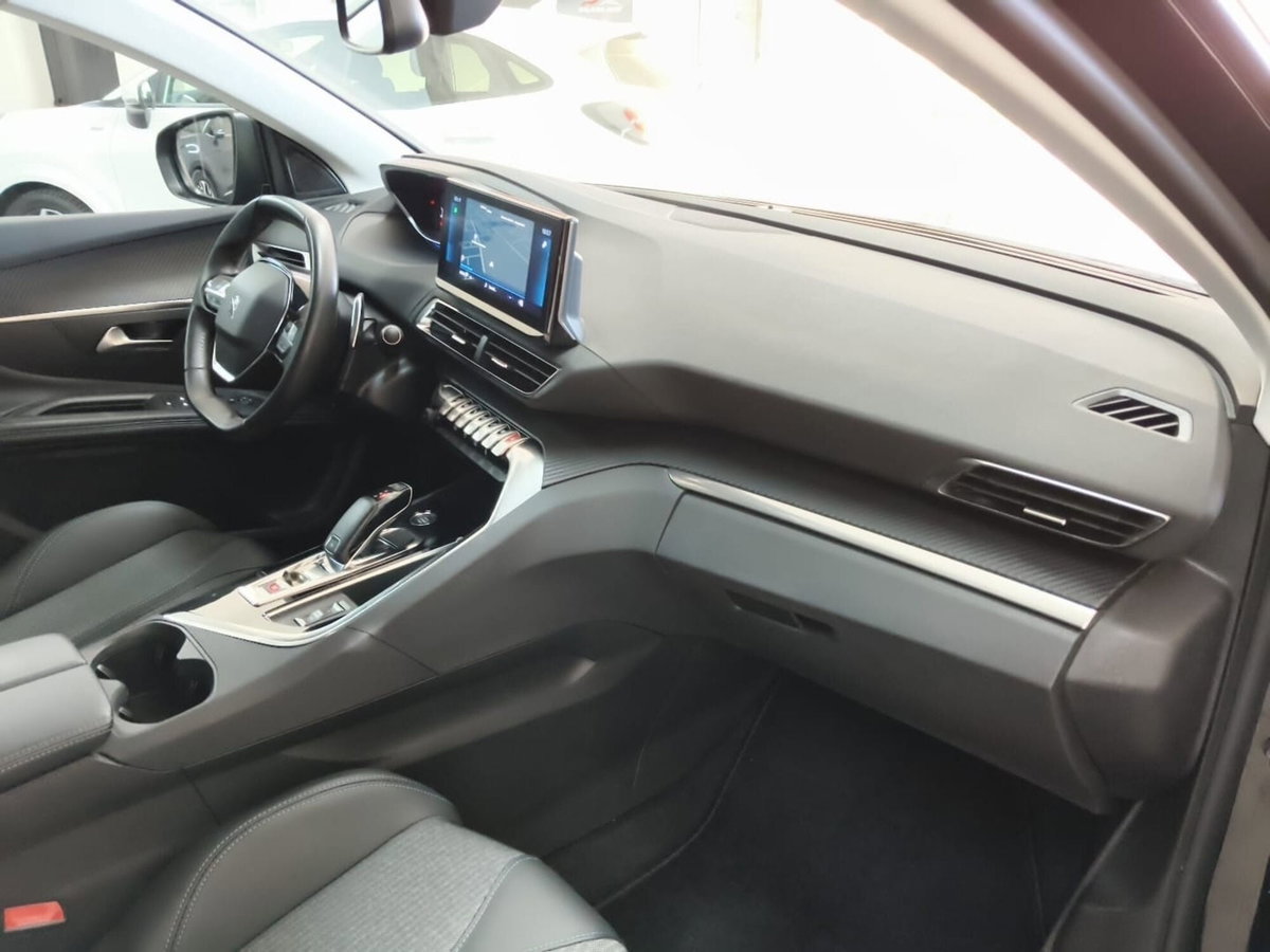 Peugeot 3008 BlueHDi 130 S&S EAT8 Allure Pack (10)