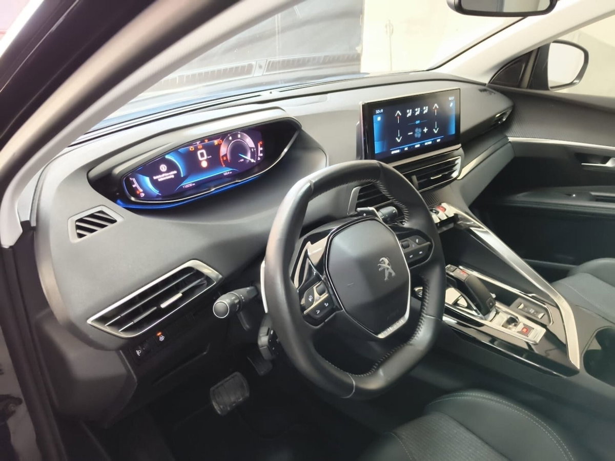 Peugeot 3008 BlueHDi 130 S&S EAT8 Allure Pack (9)