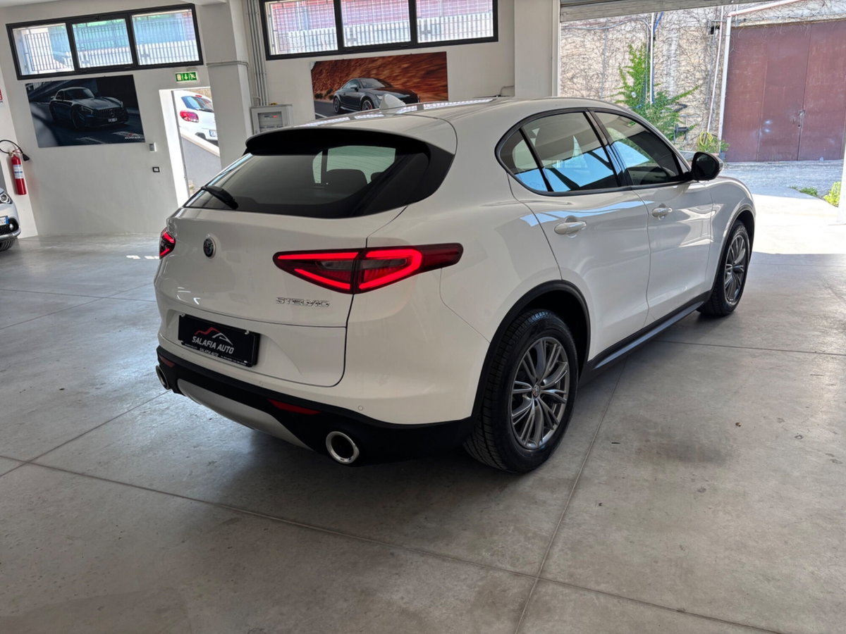 Alfa Romeo Stelvio Stelvio 2.2 Turbodiesel 160 CV AT8 RWD Super Business (5)