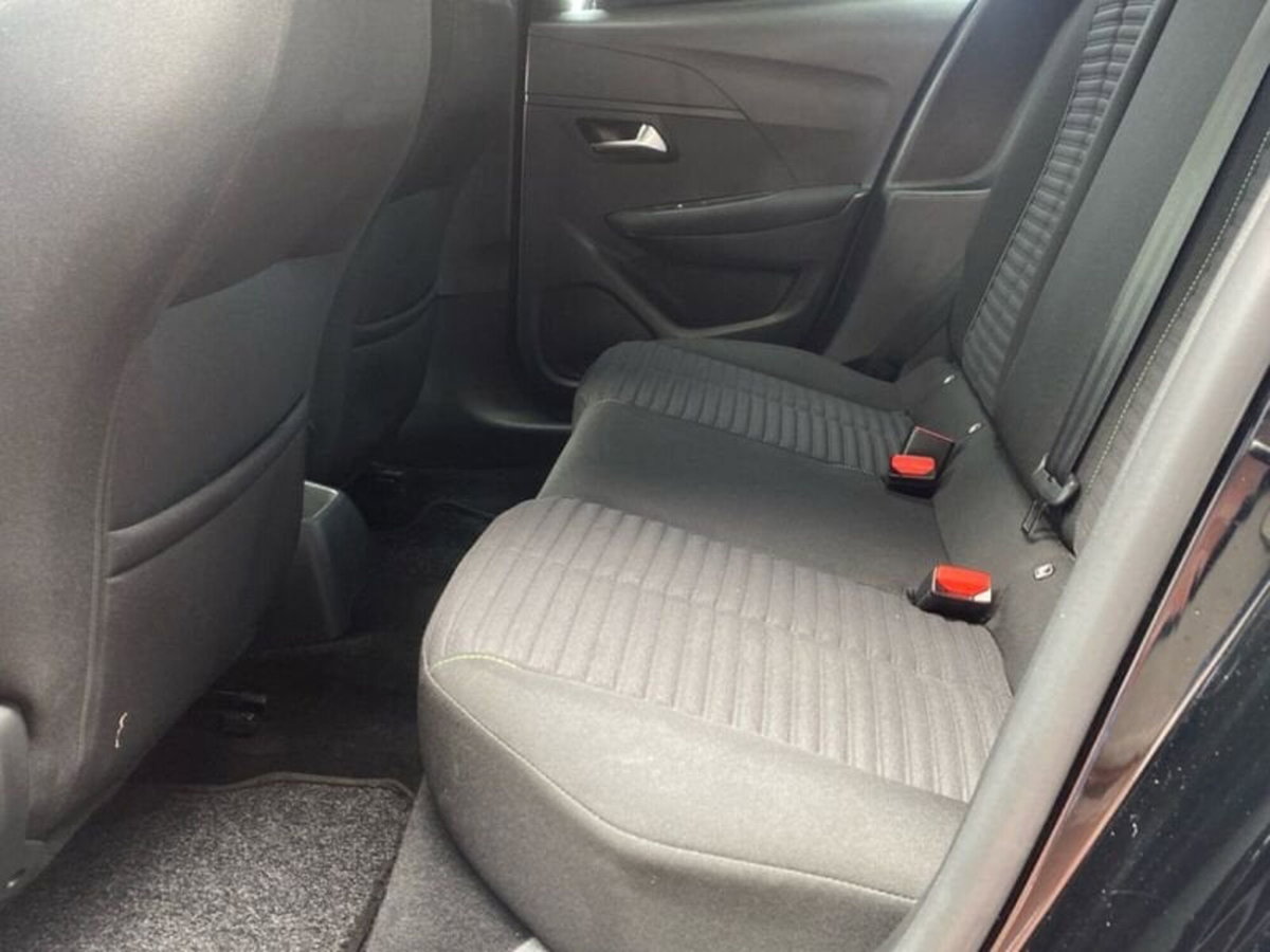 Peugeot 208 PureTech 75 Stop&Start 5 porte Active (17)