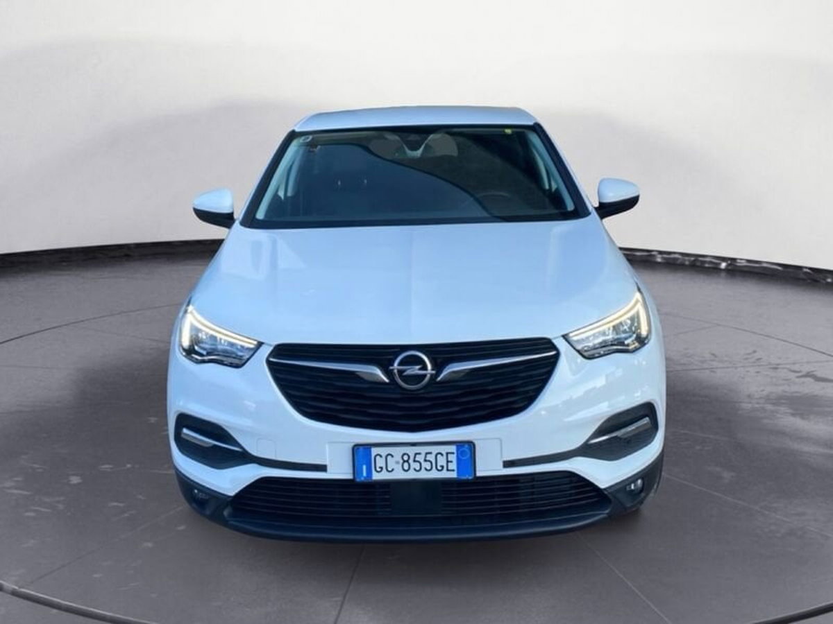 Opel Grandland X 1.5 diesel Ecotec Start&Stop Innovation (2)